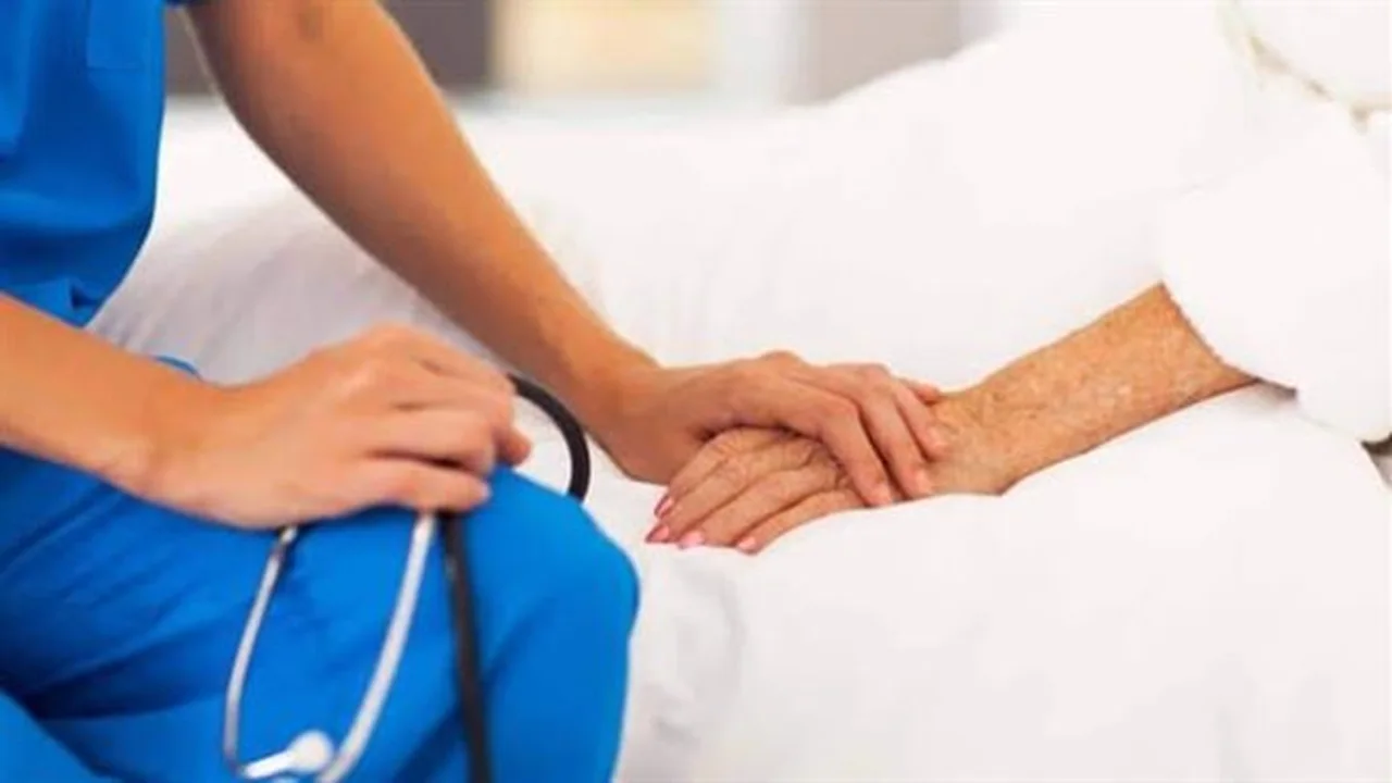 شروط هامة.. كيف تحجز مقعدك في مدارس التمريض؟